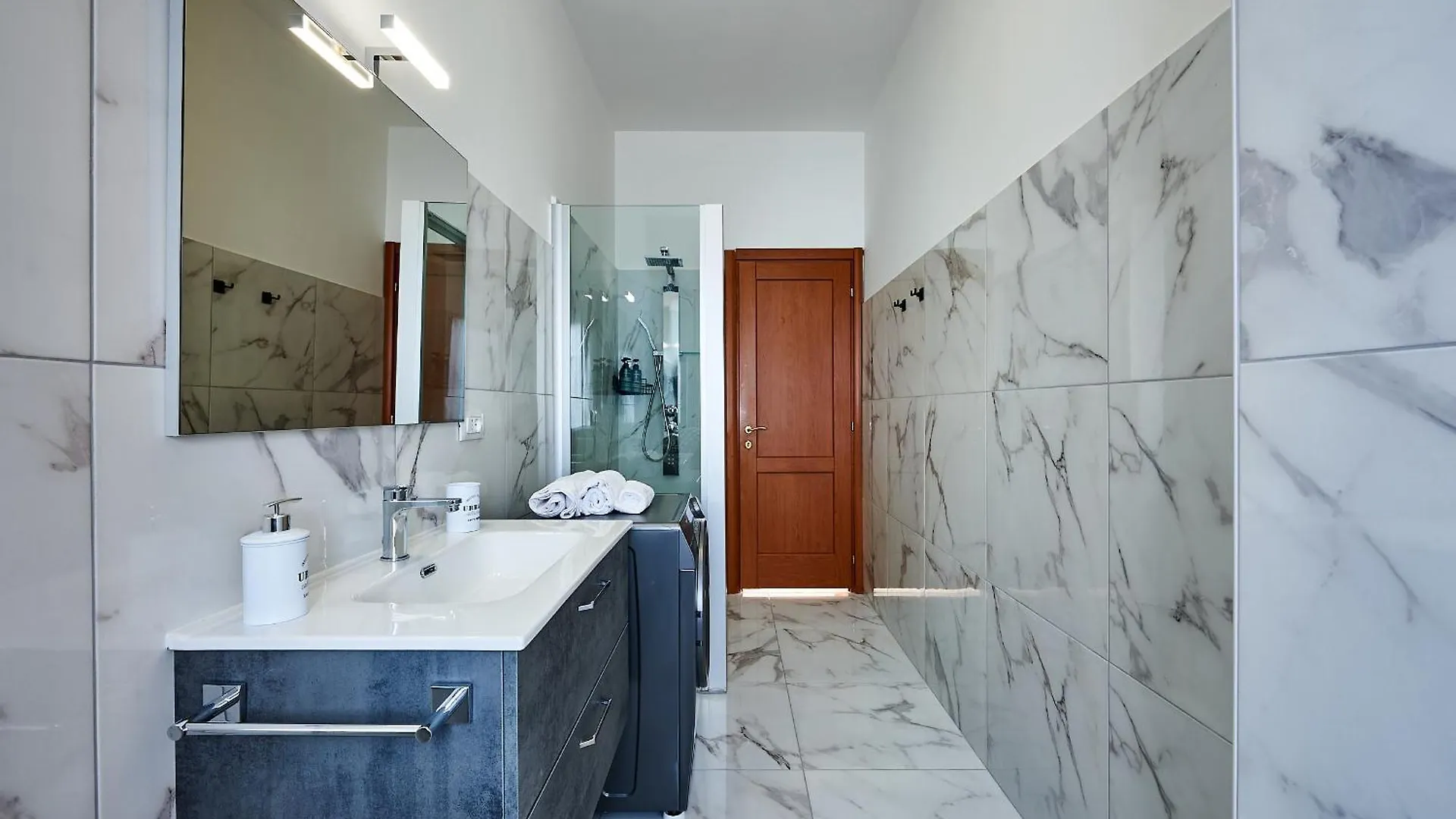 Apartment 15 Minuti Da San Giovanni - A C, Wifi E Smart Tv Rome