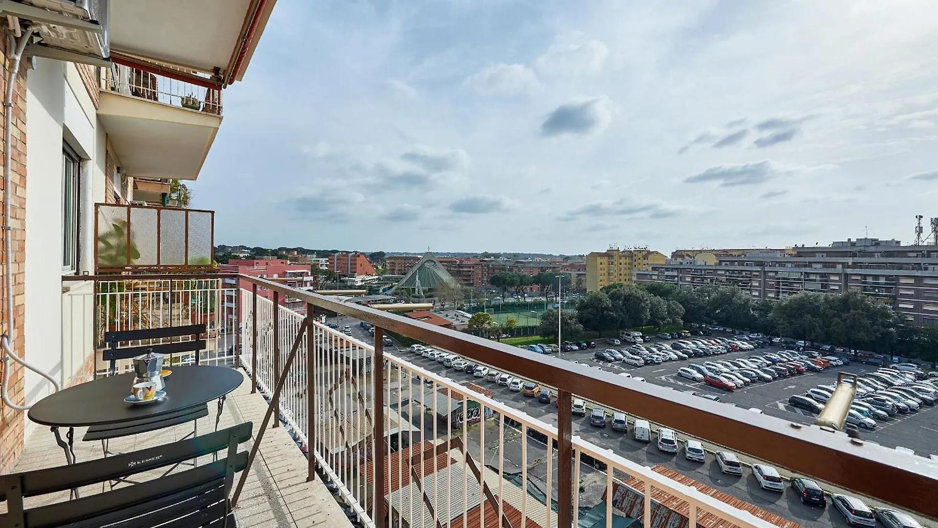 15 Minuti Da San Giovanni - A C, Wifi E Smart Tv Rome 0*,  Italy