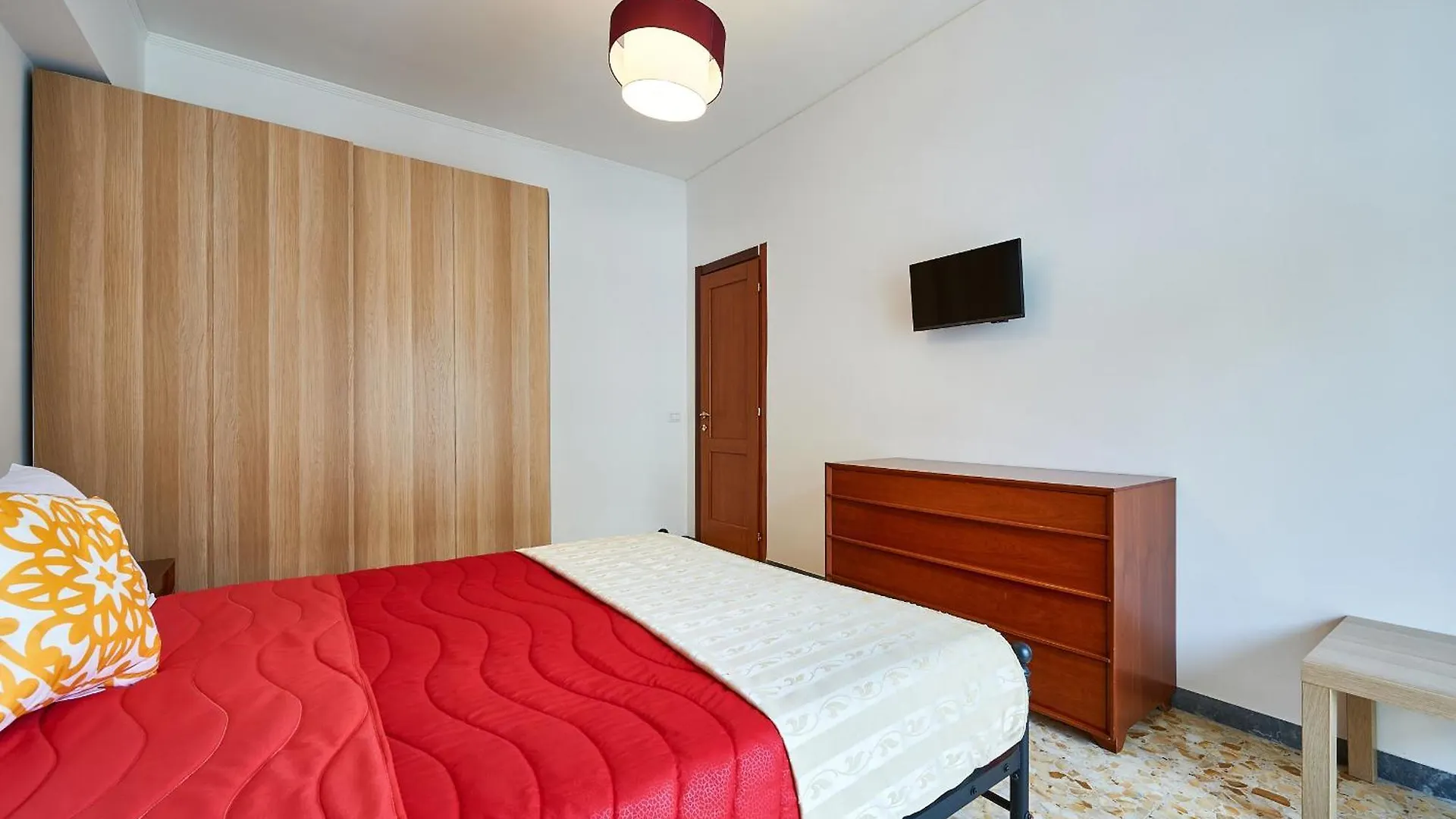 15 Minuti Da San Giovanni - A C, Wifi E Smart Tv Rome Italy