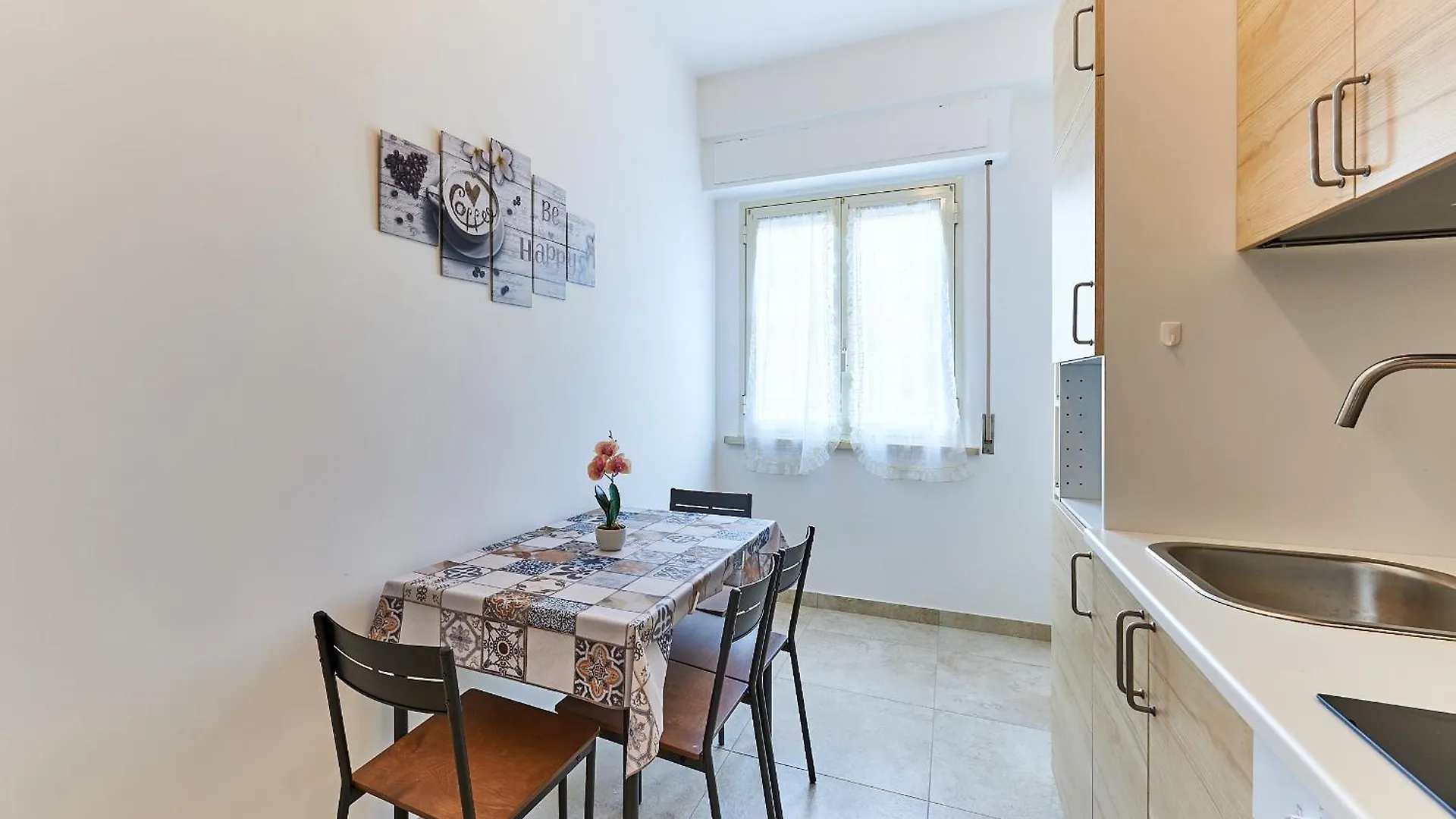 Apartment 15 Minuti Da San Giovanni - A C, Wifi E Smart Tv Rome
