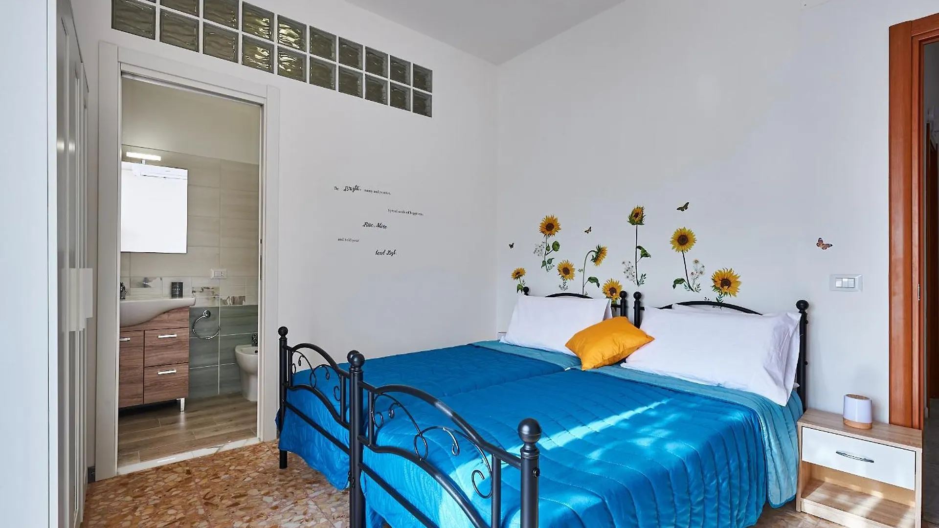 15 Minuti Da San Giovanni - A C, Wifi E Smart Tv Rome